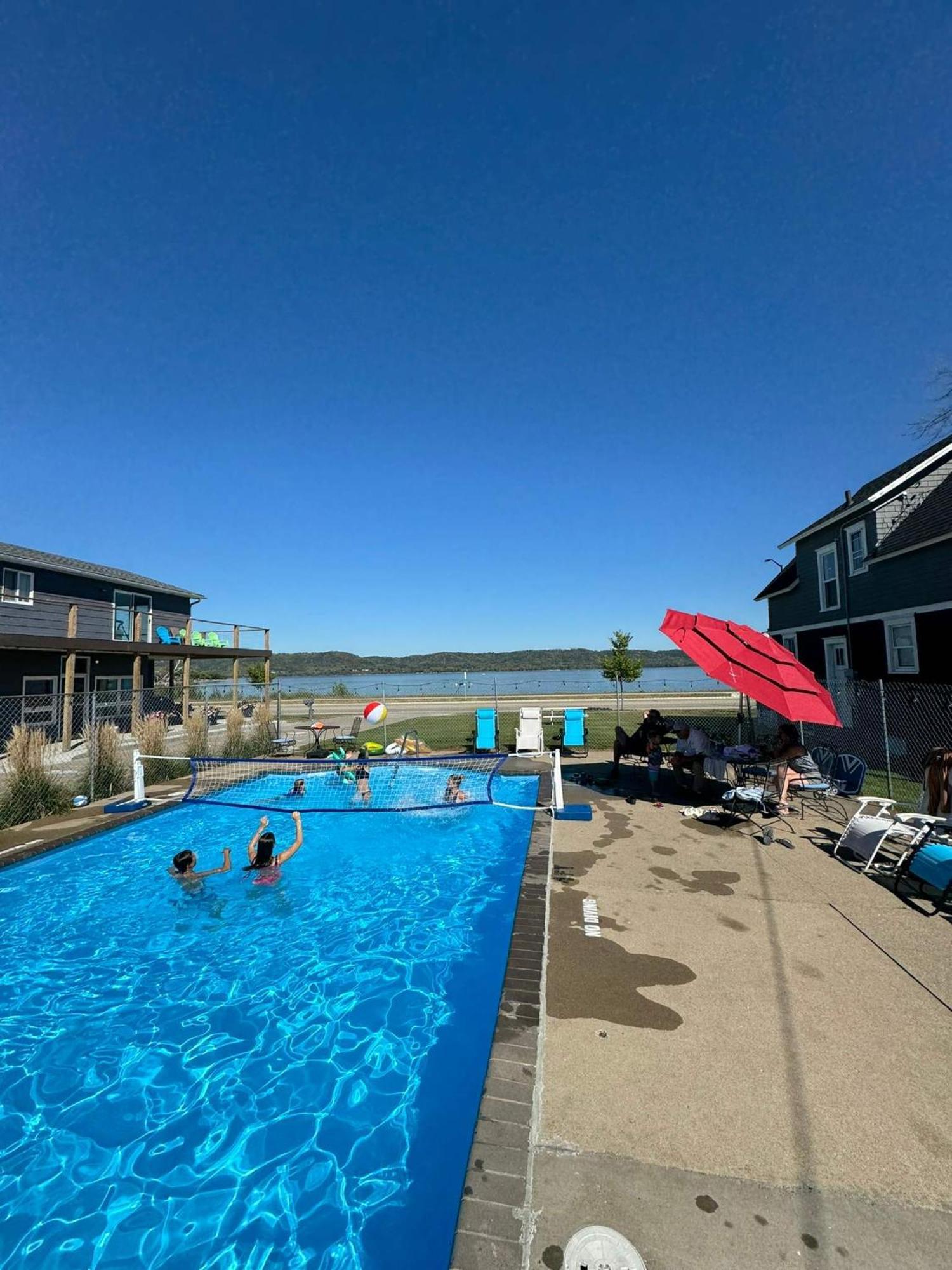 Poolside Double Rooms Lake City Eksteriør billede